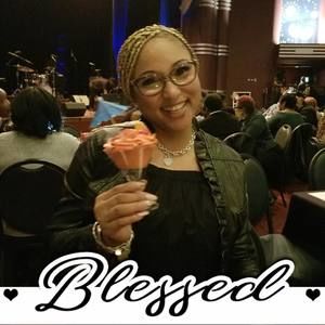 Meet your Posher, Marcia